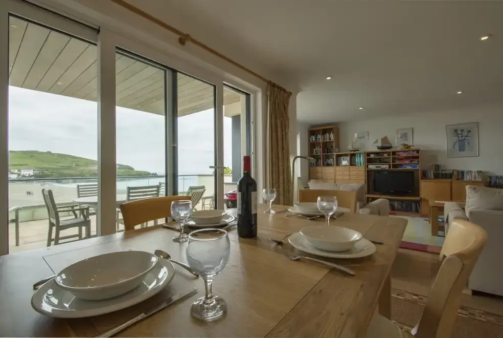  at 5 Burgh Island Causeway