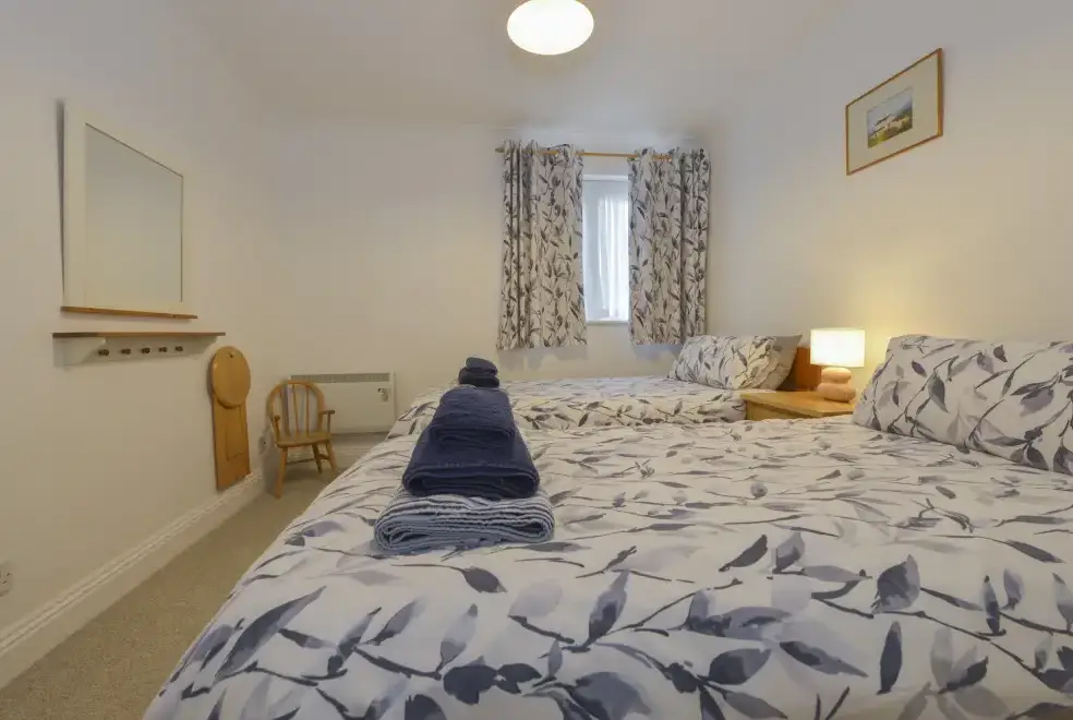  at 5 Burgh Island Causeway