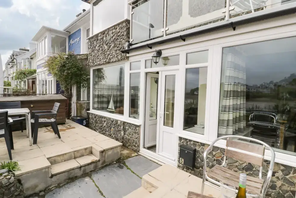 Patio area at 5 Ivy Terrace