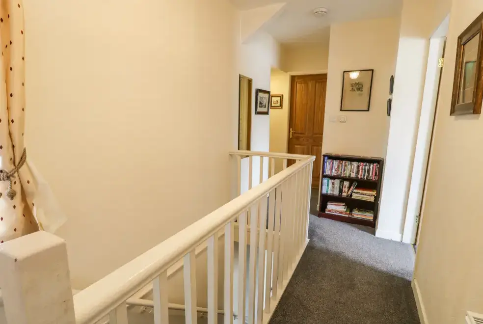 Study at 5 Ivy Terrace