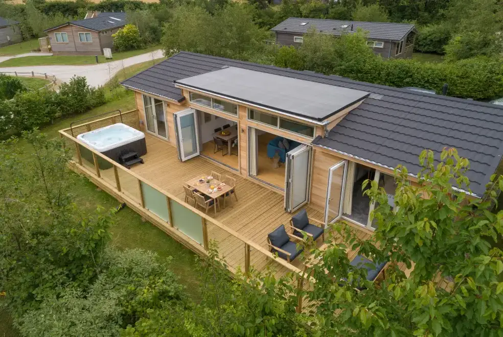 Decked area at 5 Southern Place