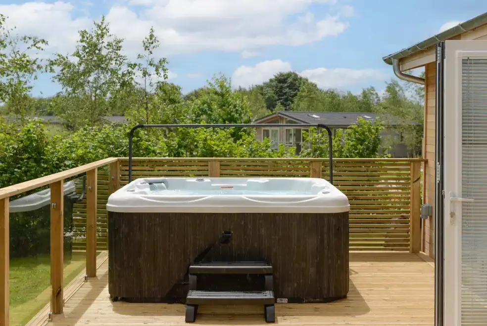 Private Hot Tub at 5 Southern Place