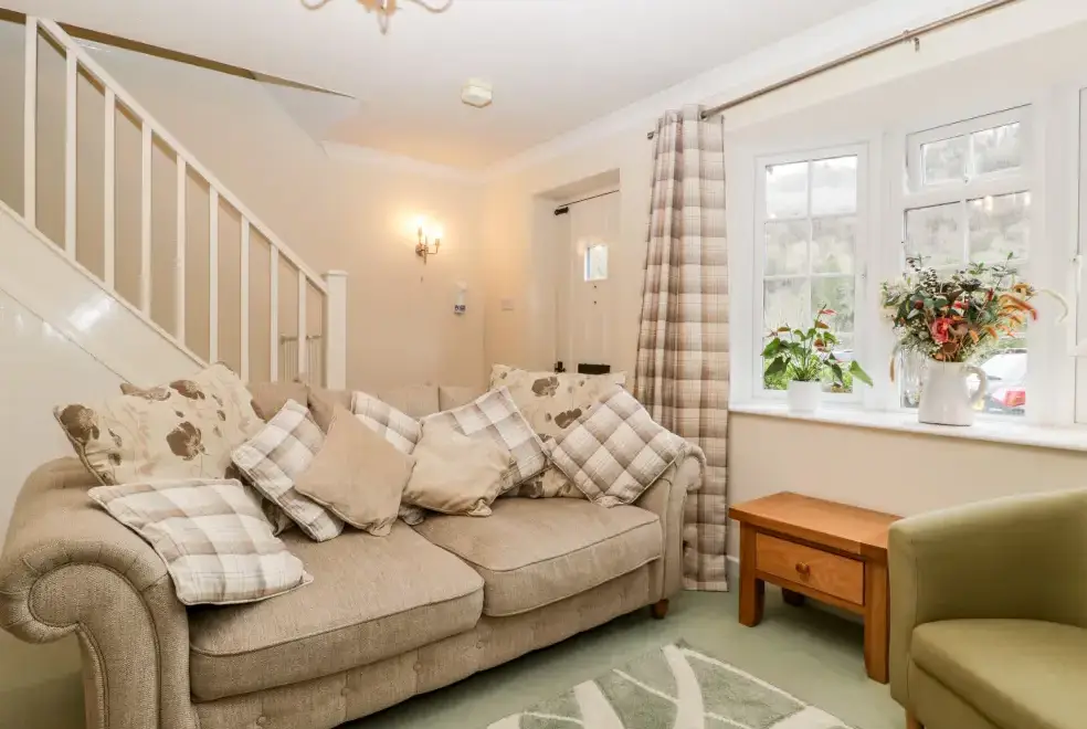 Lounge at 5 Wye Rapid Cottages