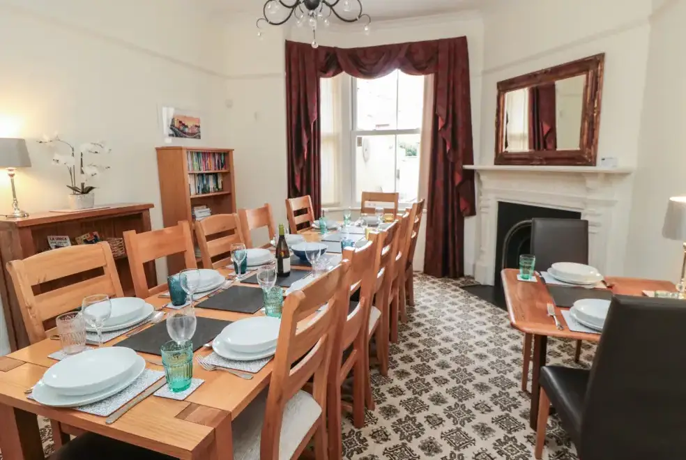  at 50 West Street Edelweiss