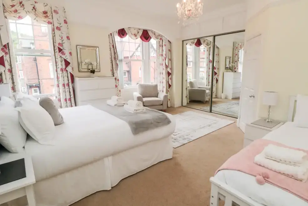  at 50 West Street Edelweiss