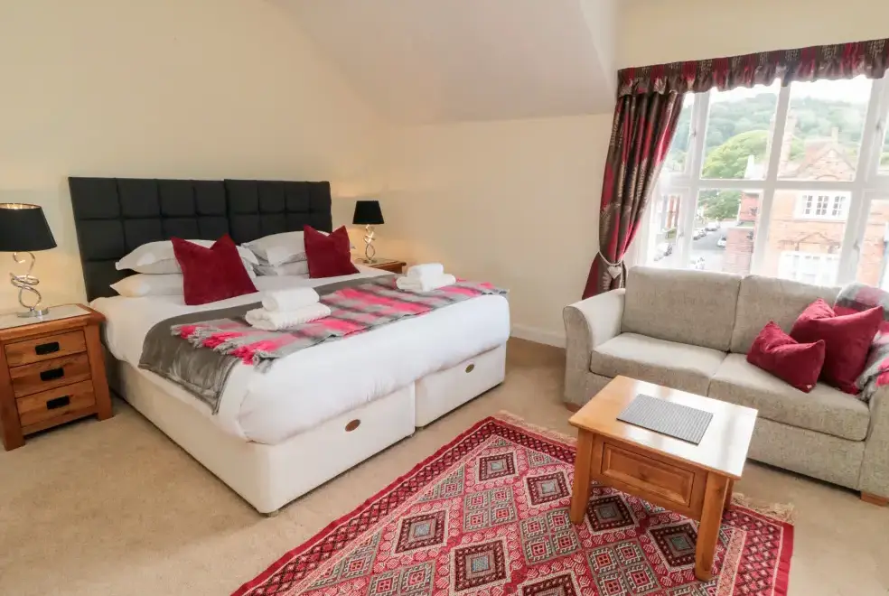  at 50 West Street Edelweiss