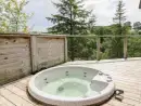Private Hot Tub at 6 Lake View - thumbnail photo