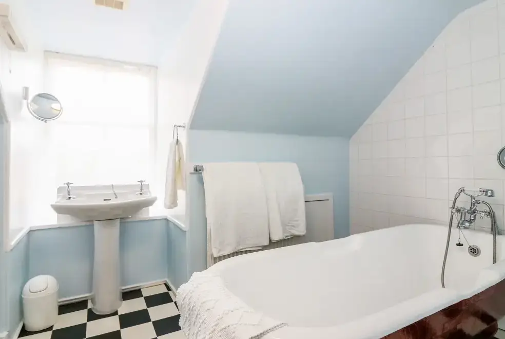 Family bathroom at 7 Bedroom Large Scottish Country House