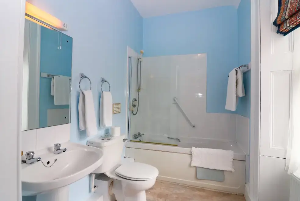 Family bathroom at 7 Bedroom Large Scottish Country House