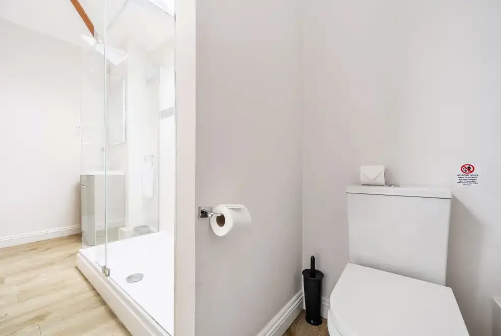 Shower room at Acorn