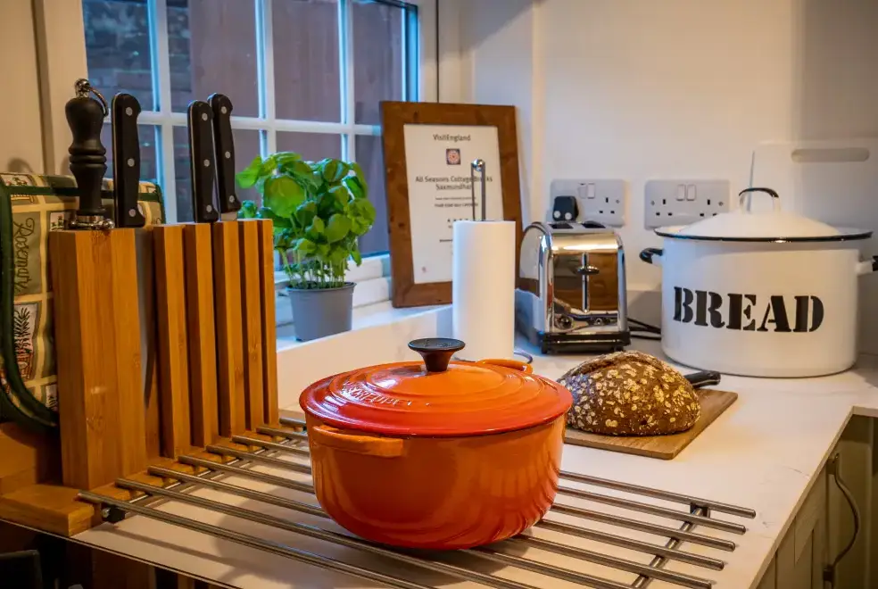 Kitchen/diner at All Seasons Cottage Breaks - Flint Cottage