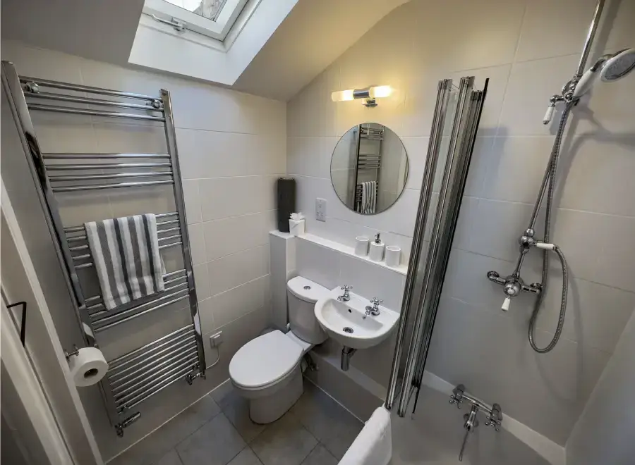 Shower room at All Seasons Cottage Breaks - Flint Cottage