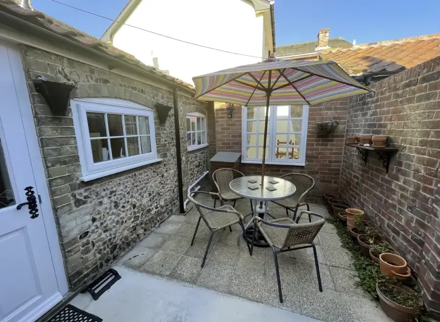 Patio area at All Seasons Cottage Breaks - Flint Cottage