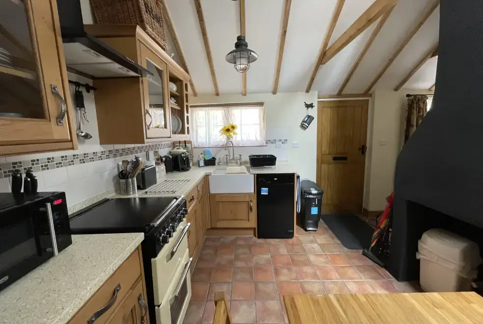 Kitchen/diner at All Seasons Cottage Breaks - Corner Cottage