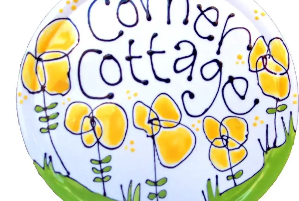 All Seasons Cottage Breaks - Corner Cottage, from the outside