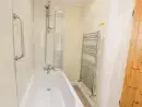Family bathroom at Alma Cottage - thumbnail photo