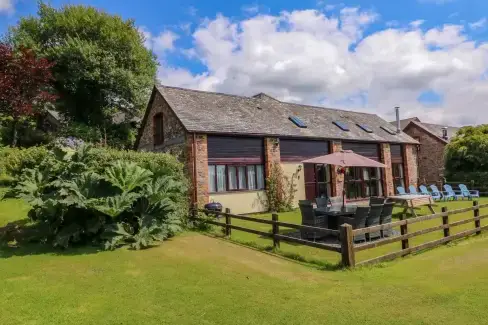 Apple Barn, Devon, from the outside