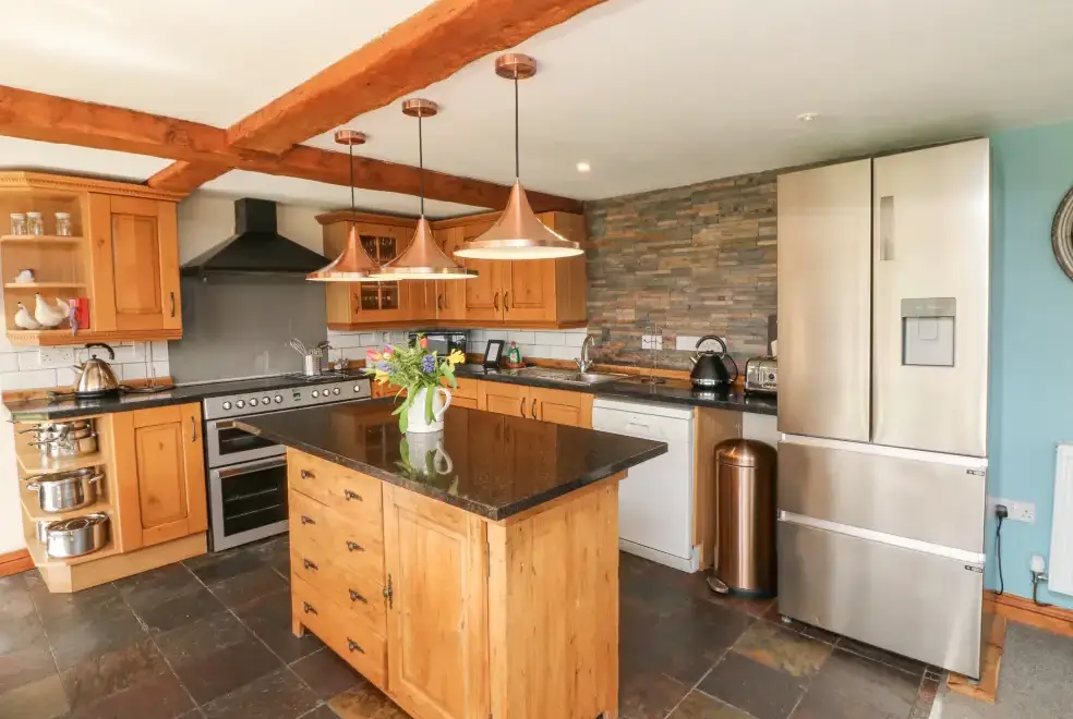 Farmhouse style kitchen at Apple Barn