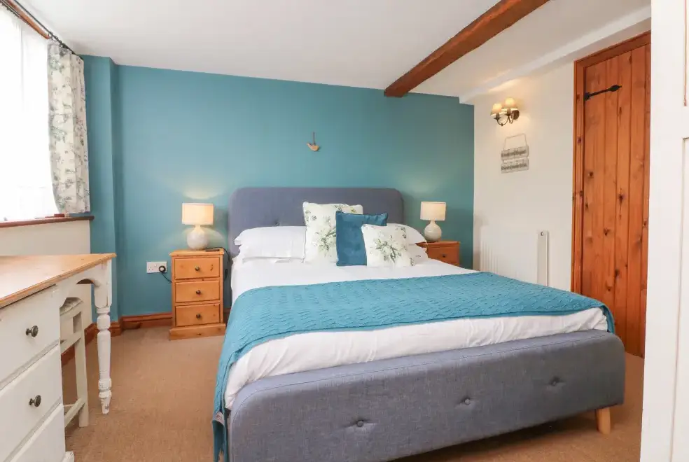 Bedroom at Apple Barn