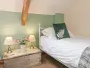 Bedroom at Apple Barn - thumbnail photo