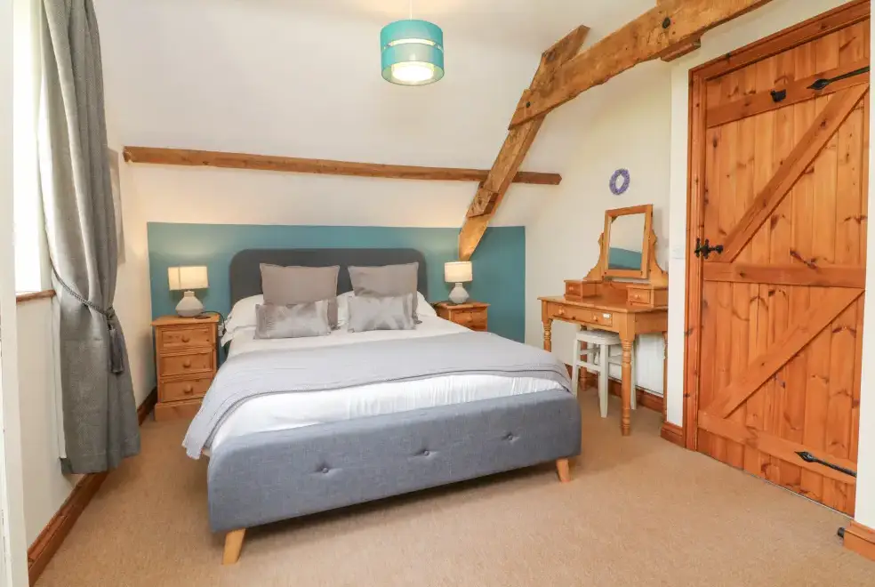Bedroom at Apple Barn
