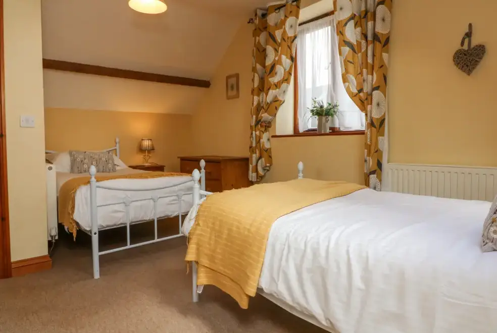 Bedroom at Apple Barn