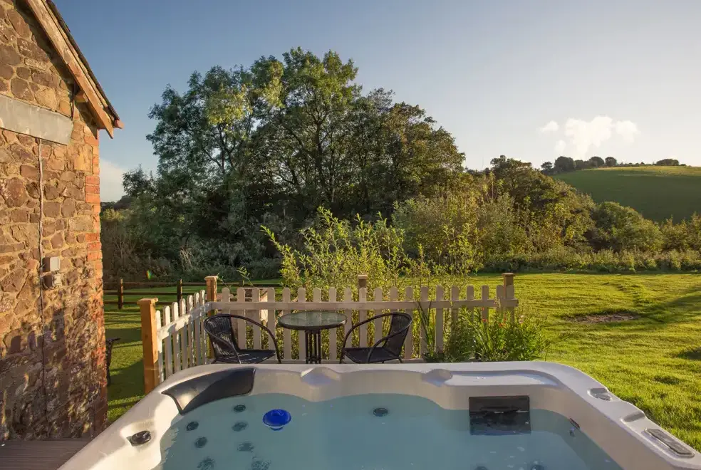 Private Hot Tub at Apple Barn