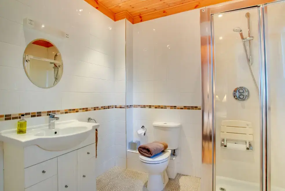 Shower room at Apple Tree Lodge