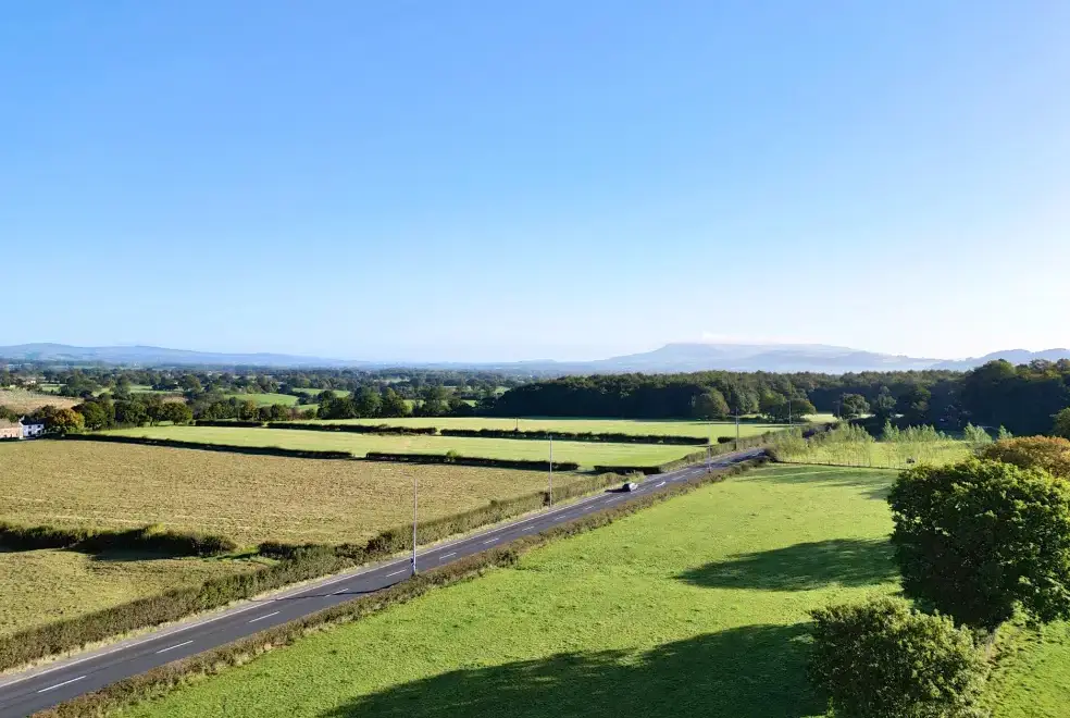 Countryside views at Archstone House