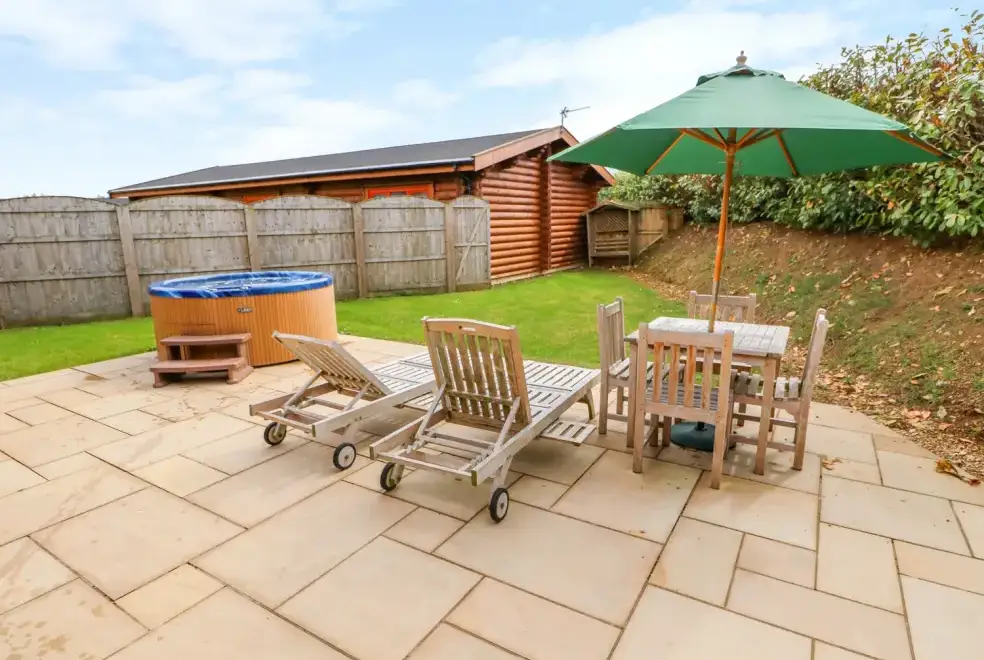 Patio area at Ash Lodge