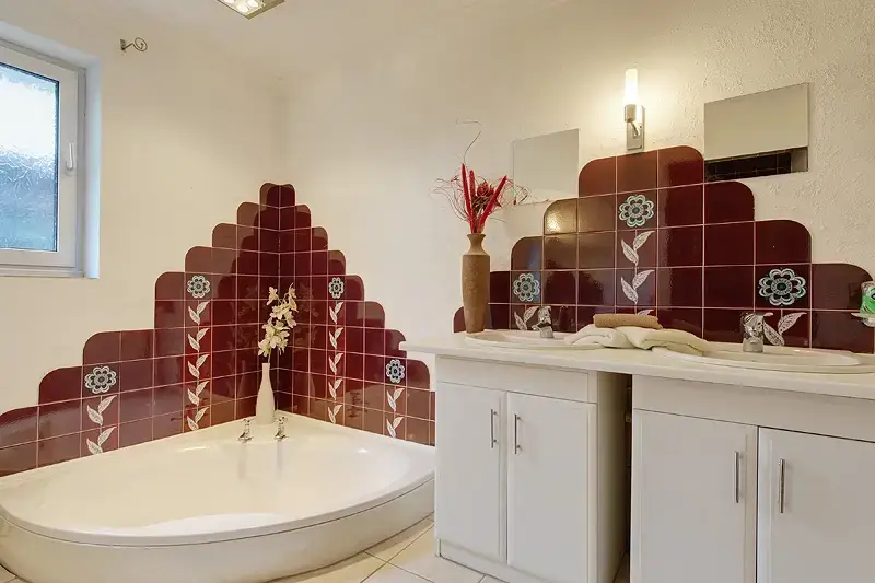 Ensuite bathroom at Atlanta