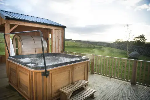 Private Hot Tub at Atlas, Highland