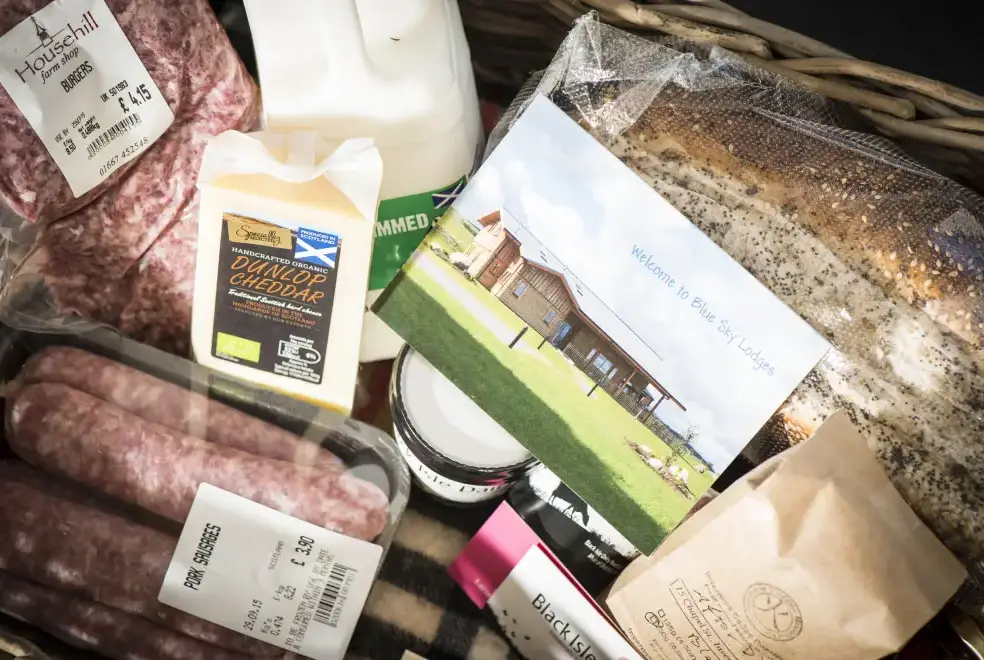 Surrounding area near Aurae