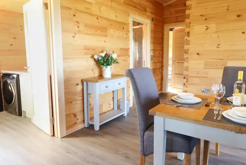 Kitchen/diner at Bacheiddon Log Cabin