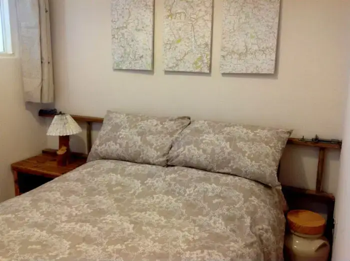 Bedroom at Balebarn Eco Lodge