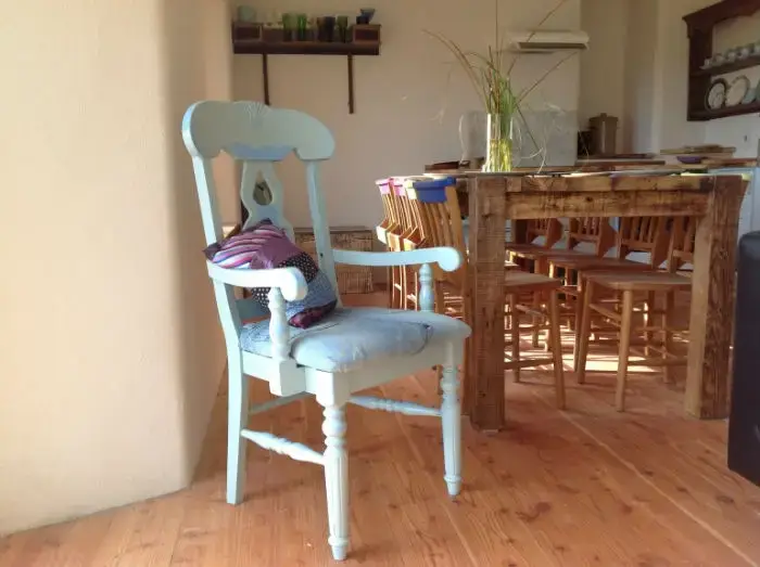 Dining room at Balebarn Eco Lodge