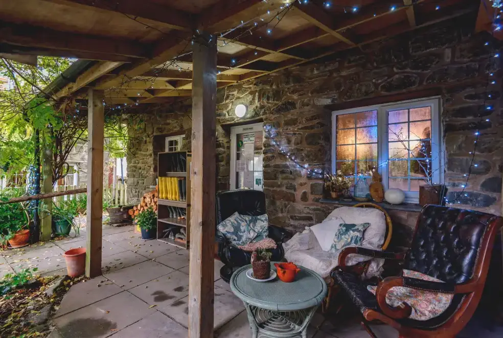 Patio area at Barlings Barn