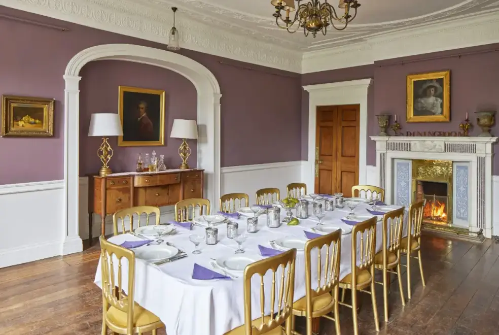 Dining room at Barton Court