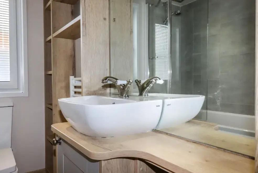 Ensuite bathroom at Beachcliff