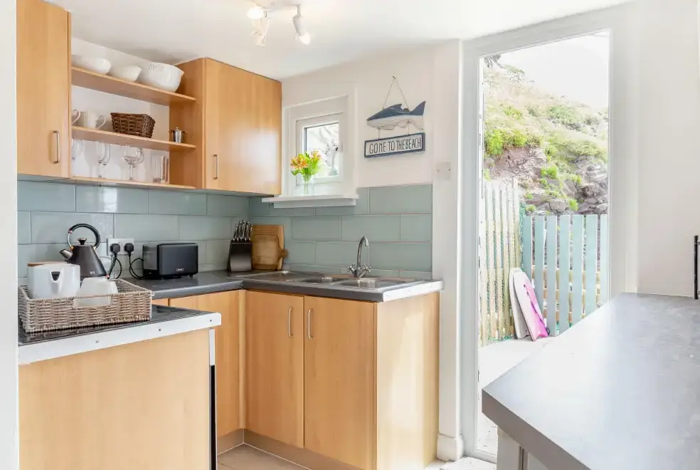 Kitchen/diner at Beachcomber's Cottage