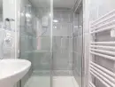 Shower room at Beachcomber's Cottage - thumbnail photo