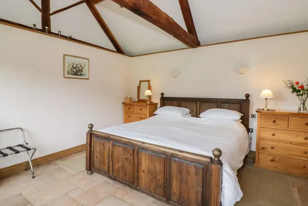 Bedroom at Beesoni Rural Retreat, Malvern Hills
