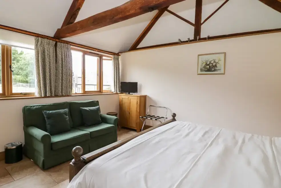 Bedroom at Beesoni Rural Retreat, Malvern Hills