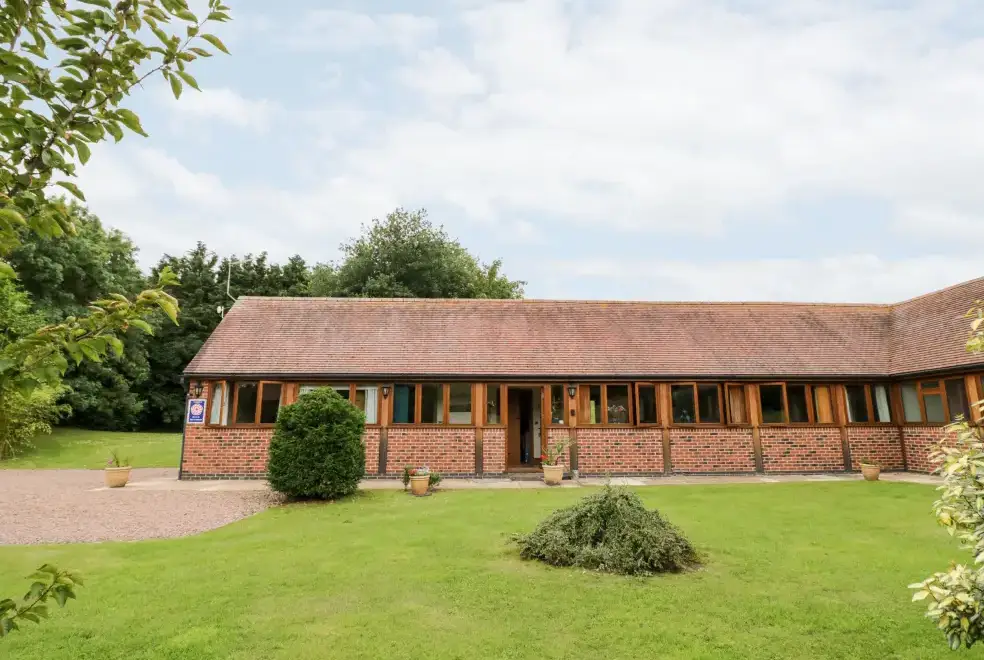 Beesoni Rural Retreat, Malvern Hills, from the outside