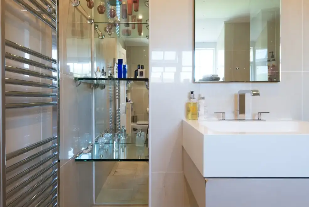 Ensuite bathroom at Beggars Barn