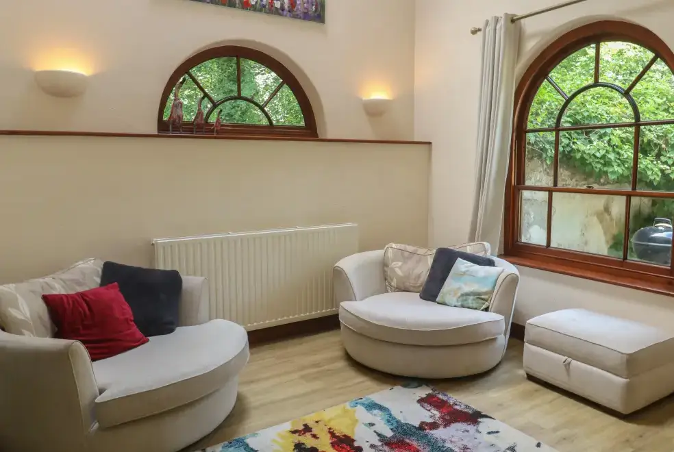 Lounge at Beggars Roost