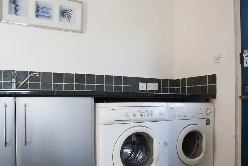 Utility room at Belmont