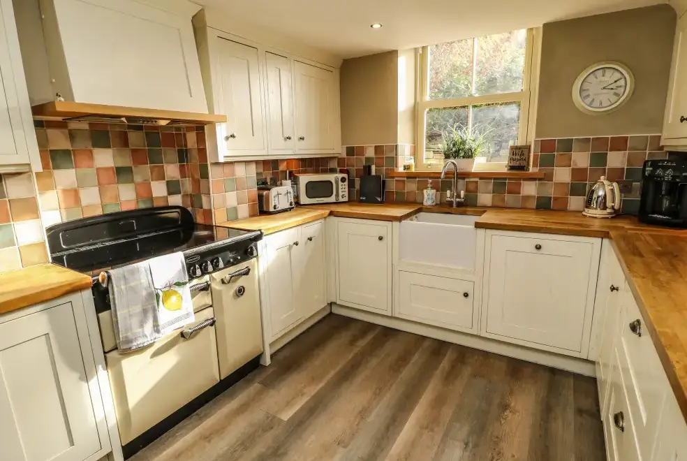 Farmhouse style kitchen at Belvedere Farm