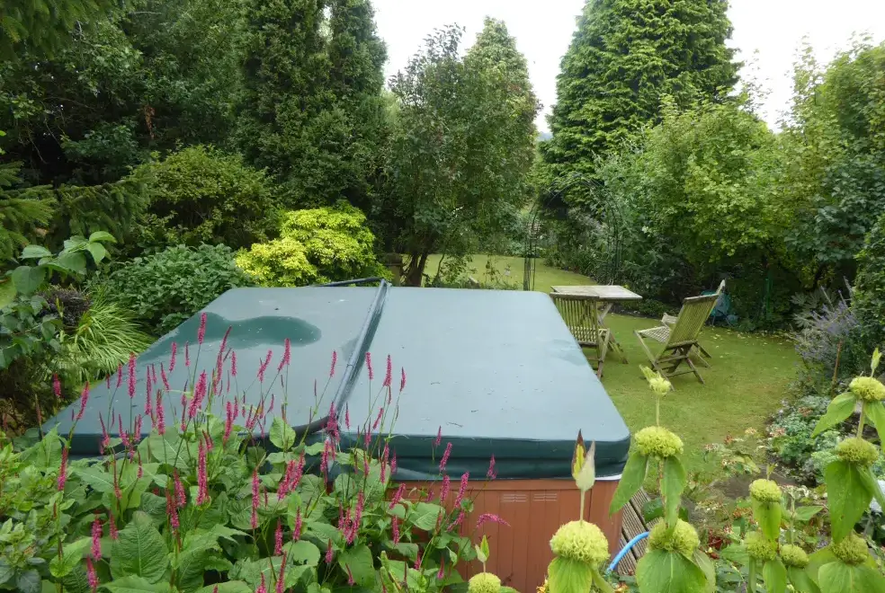 Private Hot Tub at Billys Bothy