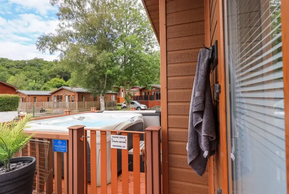 Private Hot Tub at Black Dog Lodge